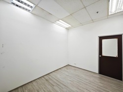 Toh Guan Centre (D22), Factory #639451111